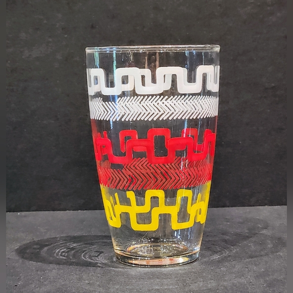 Vtg Libby Carafe/ tumbler. Aztec & retro design with matching drinking glass. - Picture 6 of 8